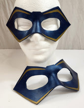 Load image into Gallery viewer, Blue Metallic Ms. Marvel inspired Leather Mask
